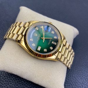 10a0d885f9e1e88f20c0456c5dd93c8.jpg