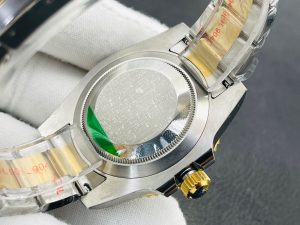 9719f95c6ce80bc650c7cb39aa6010a.jpg