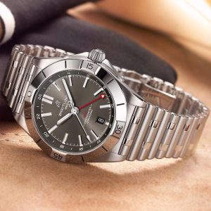 Breitling-Chronomat-Automatic-GMT-40_004.jpg
