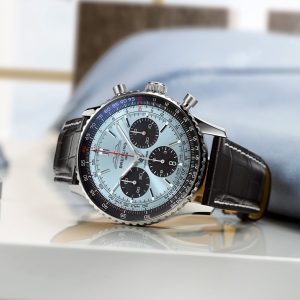 Breitling-Navitimer-B01-Chronograph-43mm-AB0138241C1P1-Ice-Blue.jpg