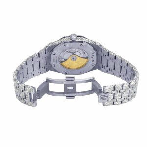 ap-iced-out-replica-back-1.jpg