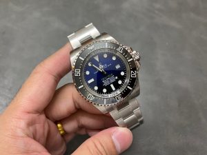 f1a8f658f12bd0e9ef81c7a0b9ab928.jpg